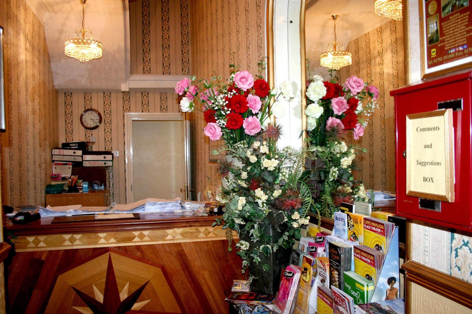 Ilfracombe House Hotel - Near Cliffs Pavilion Southend-on-Sea Bagian luar foto