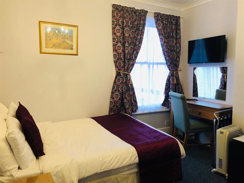 Ilfracombe House Hotel - Near Cliffs Pavilion Southend-on-Sea Bagian luar foto